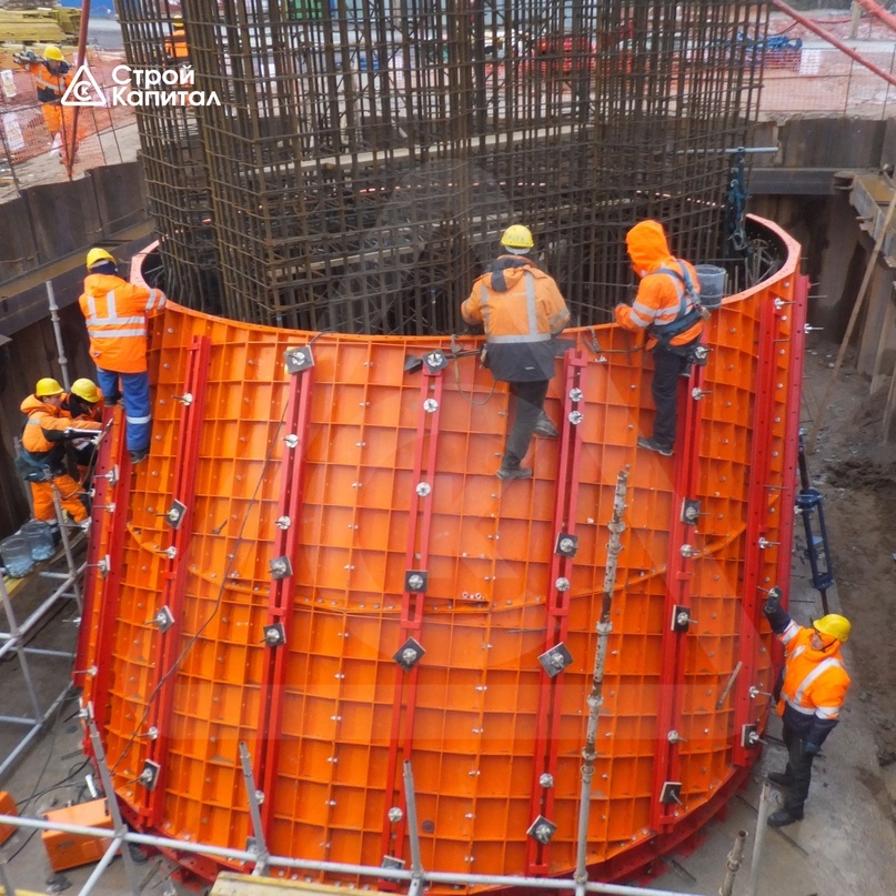 Северный участок Западного скоростного диаметра: мостовые опоры. Подробнее о кейсе: https://stroycap.com/projects/transportnaya-infrastruktura/severnyy-uchastok-zapadnogo-skorostnogo-diametra-mostovye-opory/