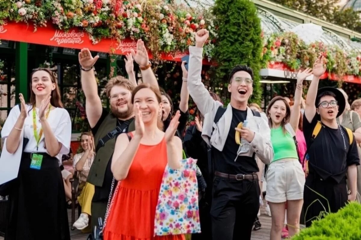    Собянин: туристический поток в Москву за январь–сентябрь вырос на 8%