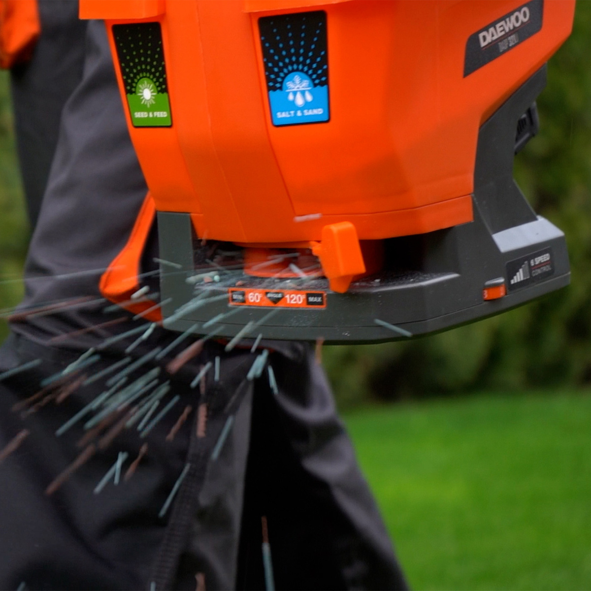 Разбрасывание мелких сыпучих удобрений