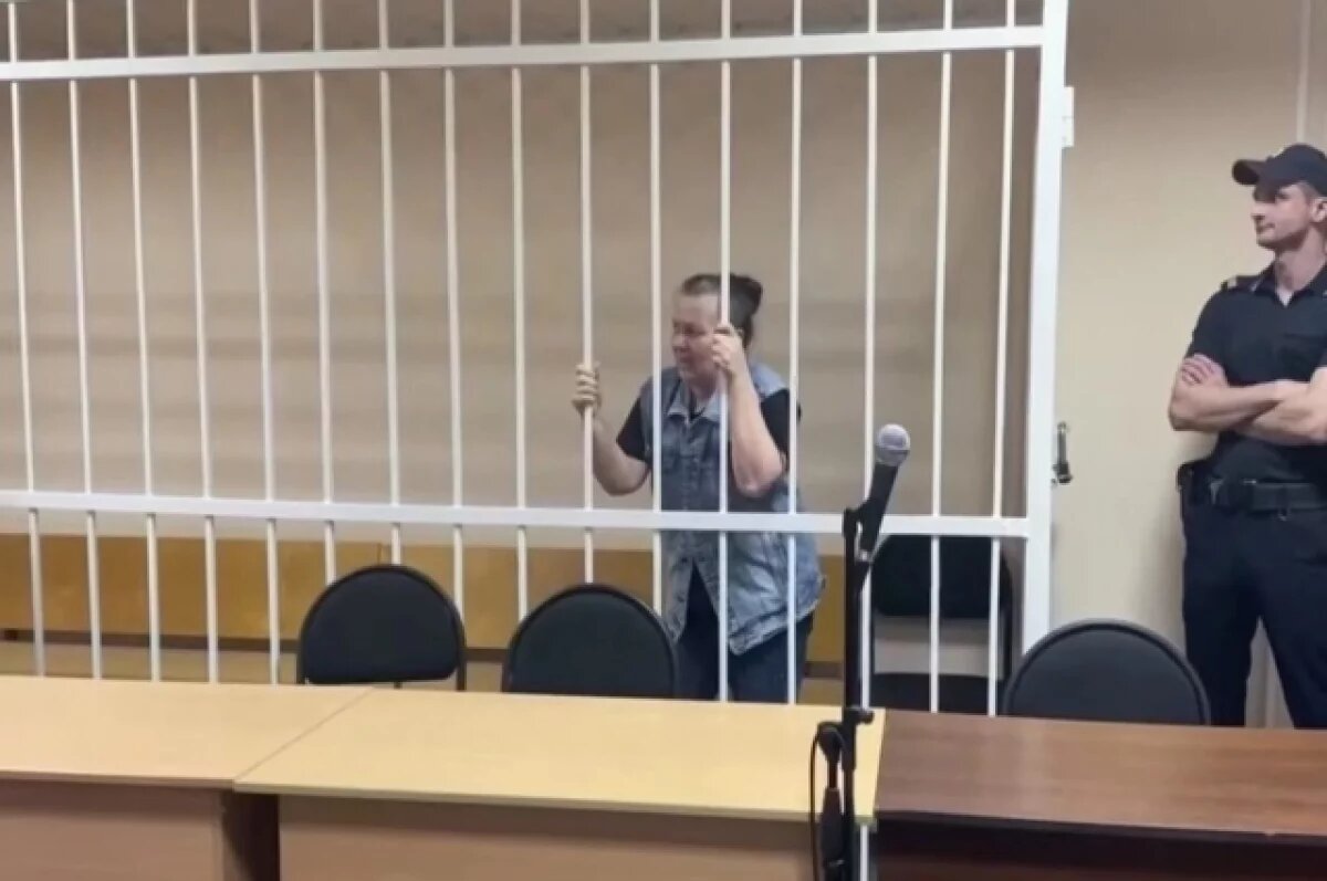    В Красноярске вынесли приговор матери, нанявшей киллера для убийства детей