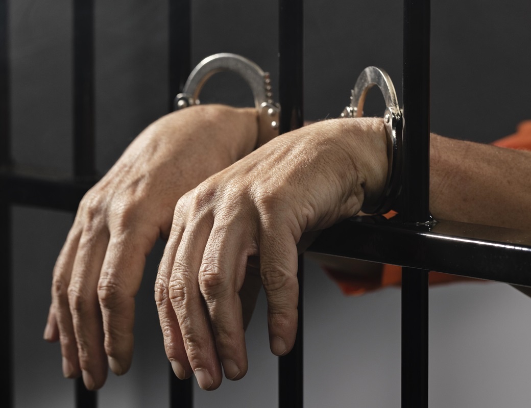    В Югре арестовали насильника 17-летней девушки