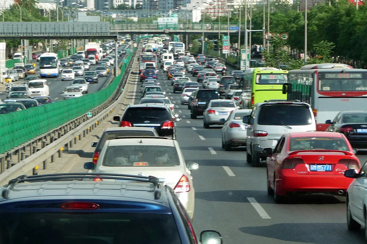 Автомобильные заторы в Пекине. © ru.wikipedia.org