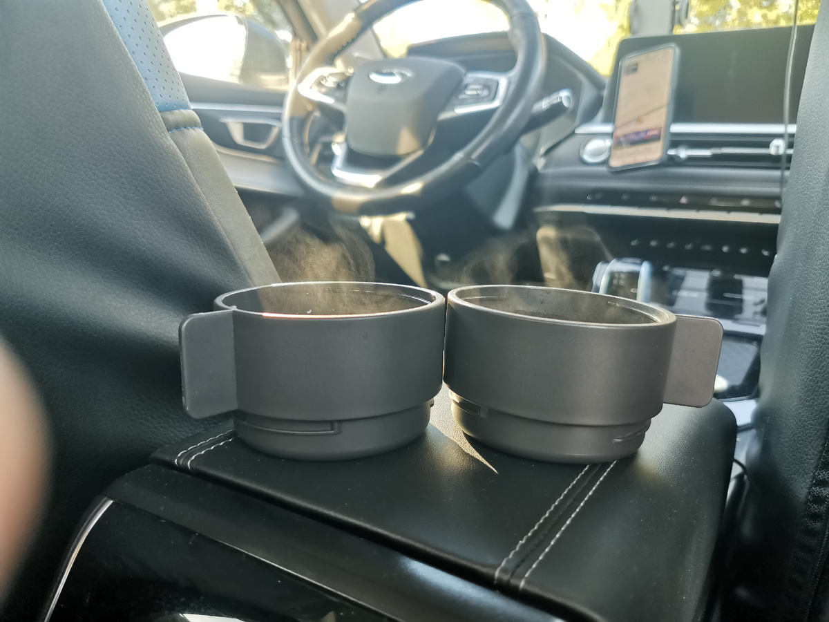 ЧЁрный чаЁк и чЁрный кофеЁк. Фото автора.