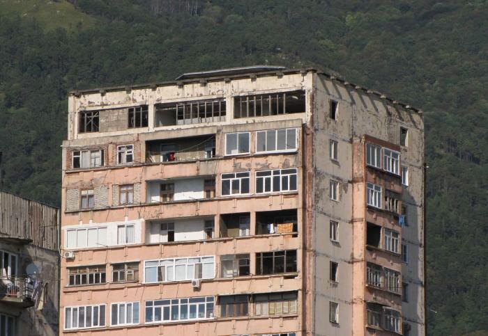 Так выглядят дома вблизи