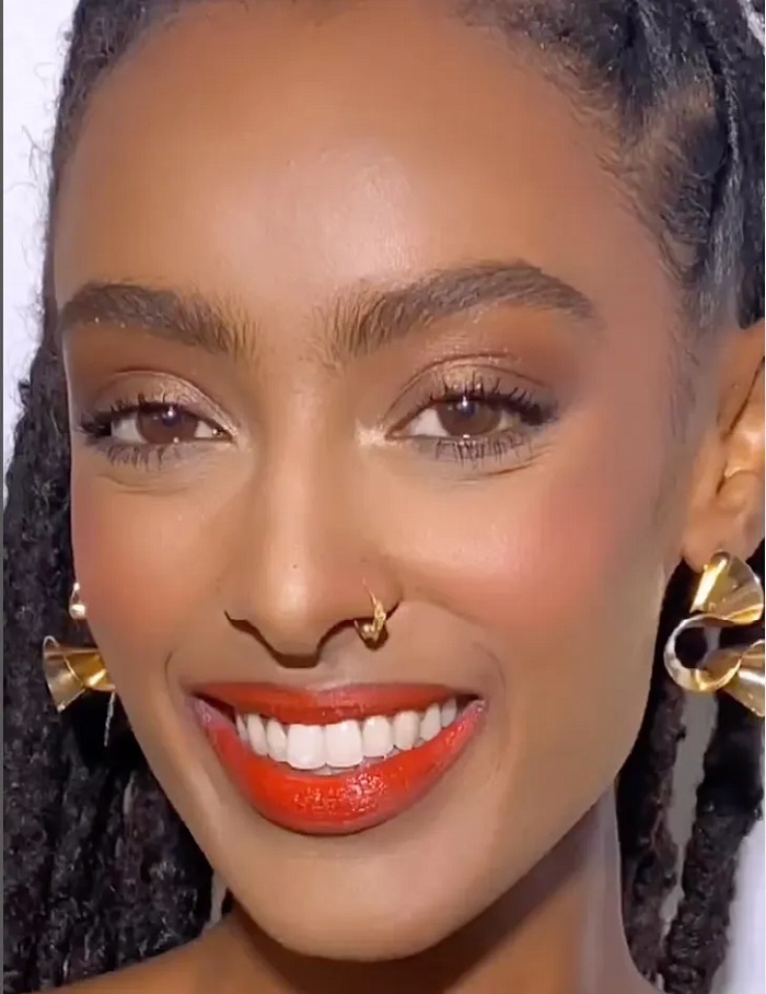 Источник glamour.com