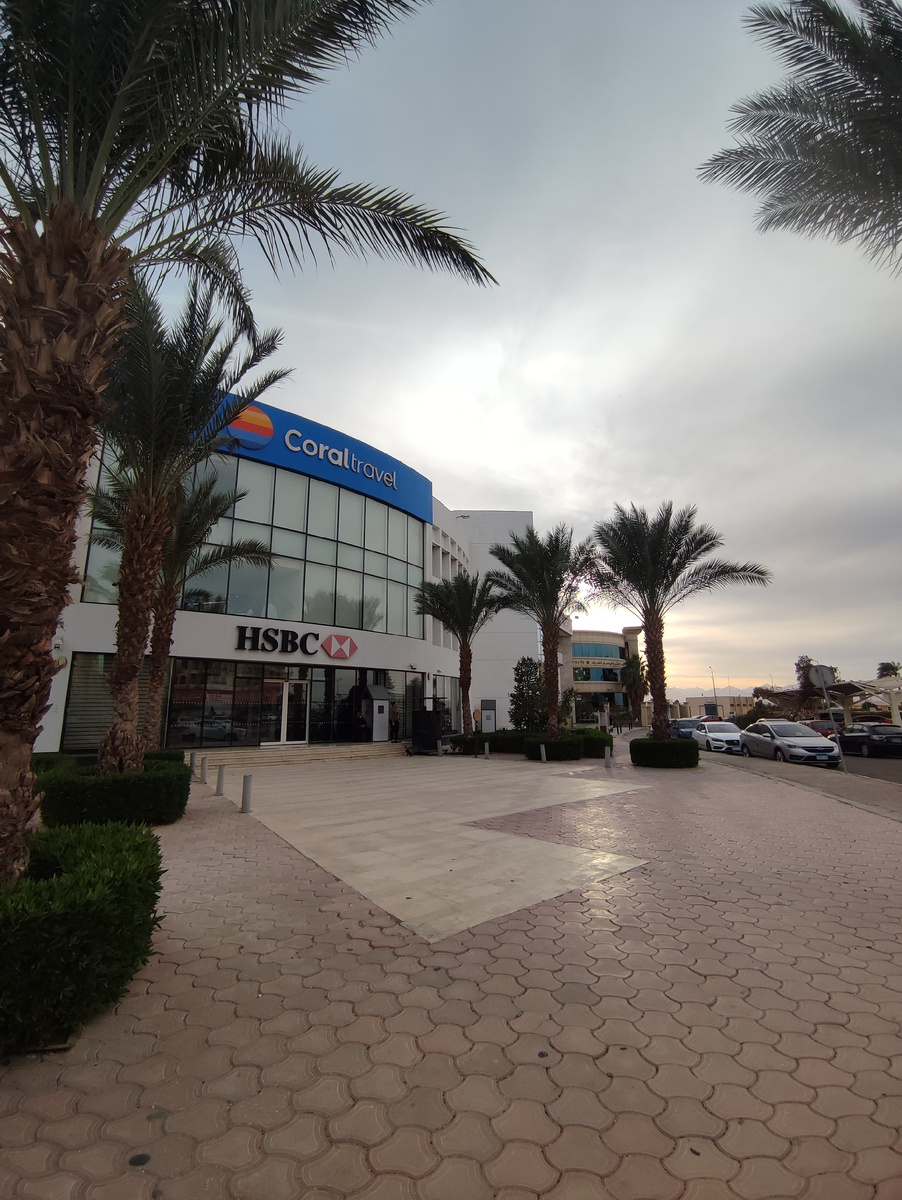 Банковский комплекс - район так и называется 