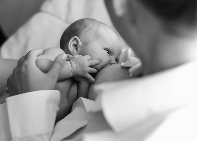 Больше молока и спокойствия: незаменимые советы для кормящих мам!