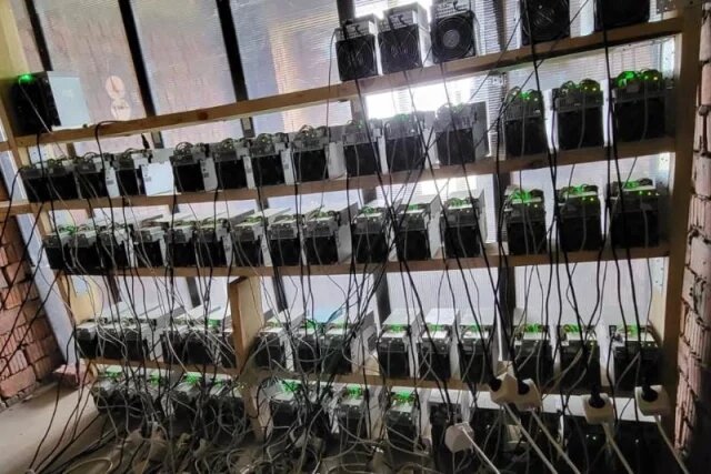    Кто и как может выявить нелегального майнера?