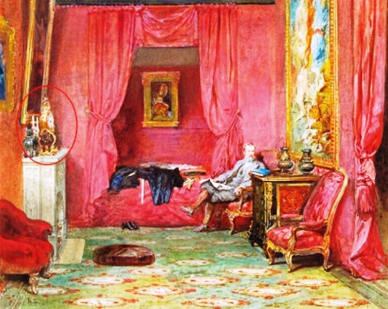 Каминные часы на месте