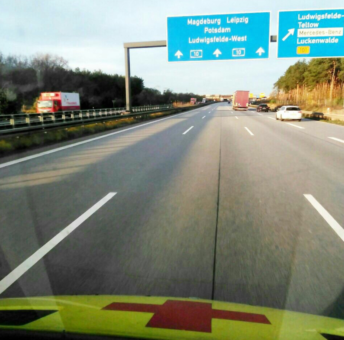 Перевозка лежачего больного Берлин, Лейпциг, Магдебург и др. ☎️ 8-800-444-21-52 - звонок по РФ бесплатный

📲 +79063816791 (WhatsApp, Viber, Telegram)