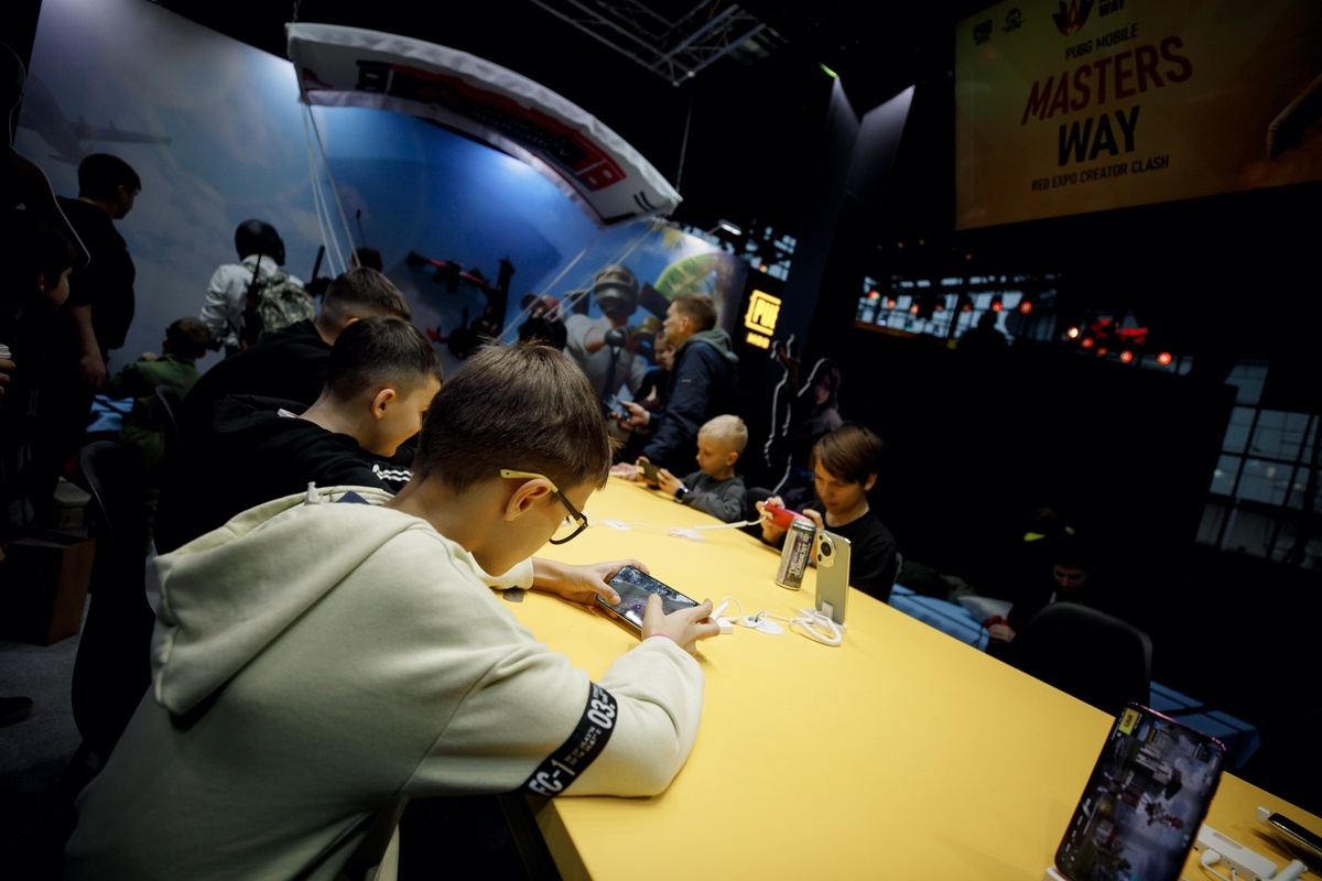    Выставку «РЭД ЭКСПО» посетило более 45 тысяч человек