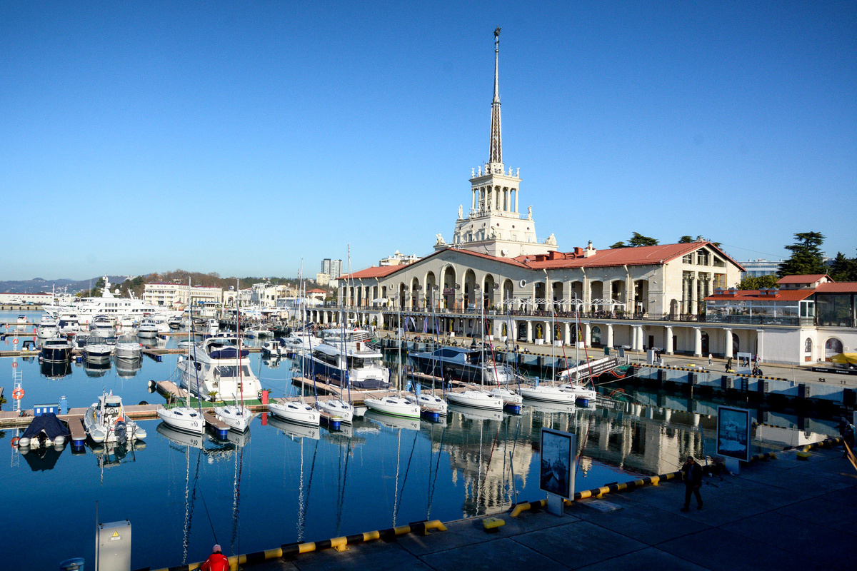 Морской вокзал Сочи