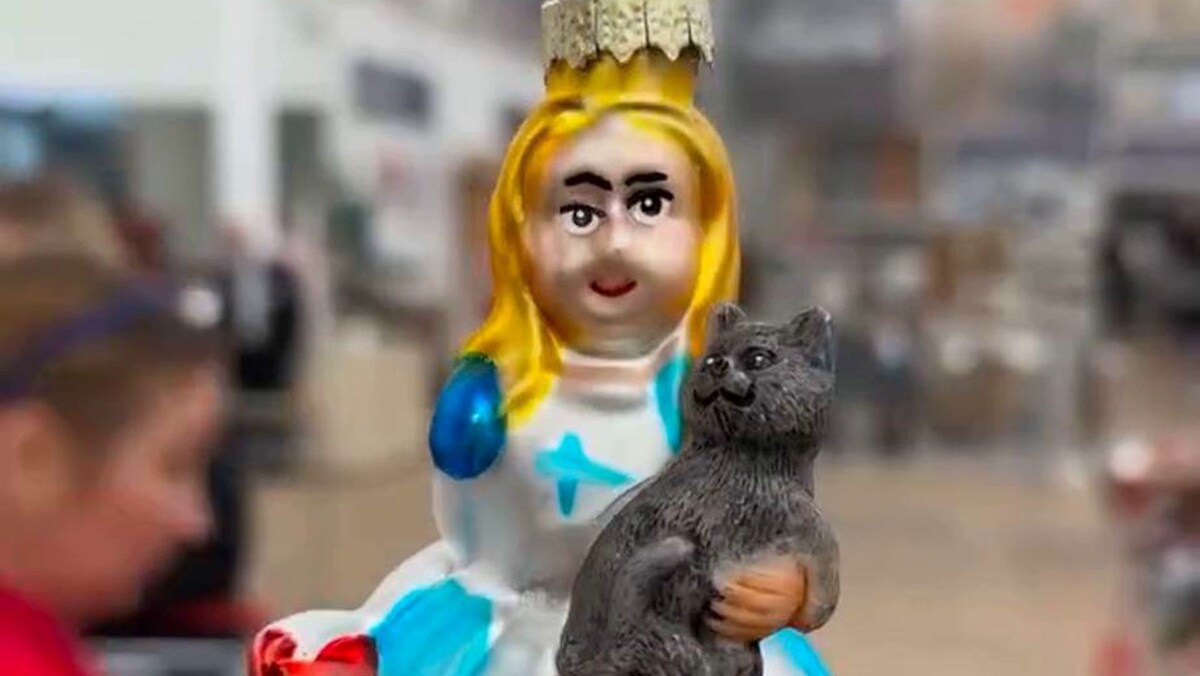 И вот она нарядная на праздник к нам пришла...Фото: kapitankatya 