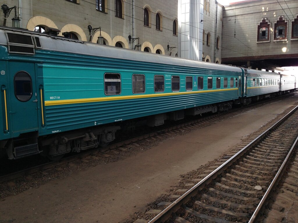 Москва-Петропавловск . Фото с сайта https://rail-club.ru/forum/viewtopic.php?f=9&t=5834&hilit=090У&start=15. Взято с Яндекс.Картинки