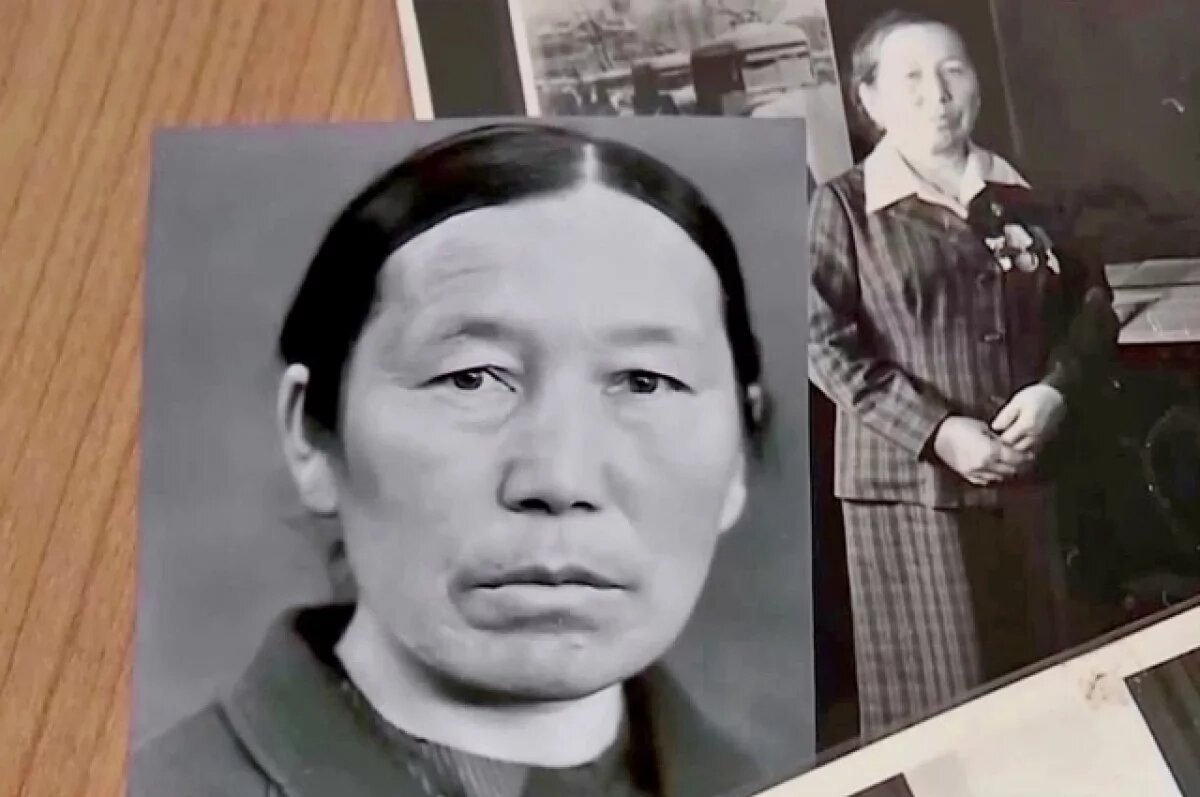    Называли её мамой.