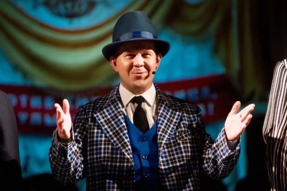    Прощание с умершим 41-летним актером Денисом Казаковым состоится 3 декабря