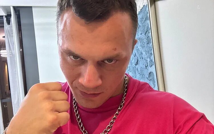    Источник фото: социальные сети Артёма Тарасова