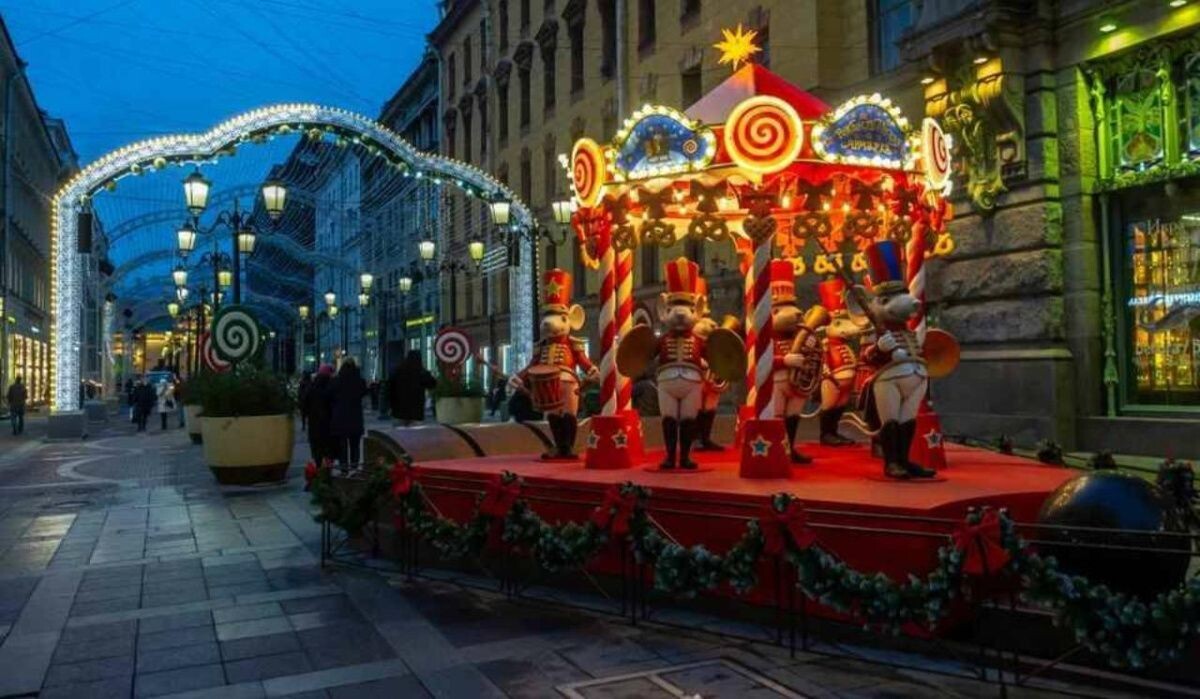     Рождественская ярмарка. Источник: kp.ru Автор фото: Олег Золото