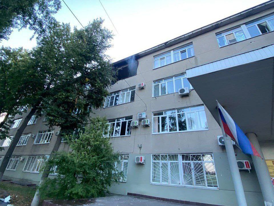    Ремонтировать пострадавшее после атаки БПЛА административное здание возьмется воронежская компания администрация Воронежа