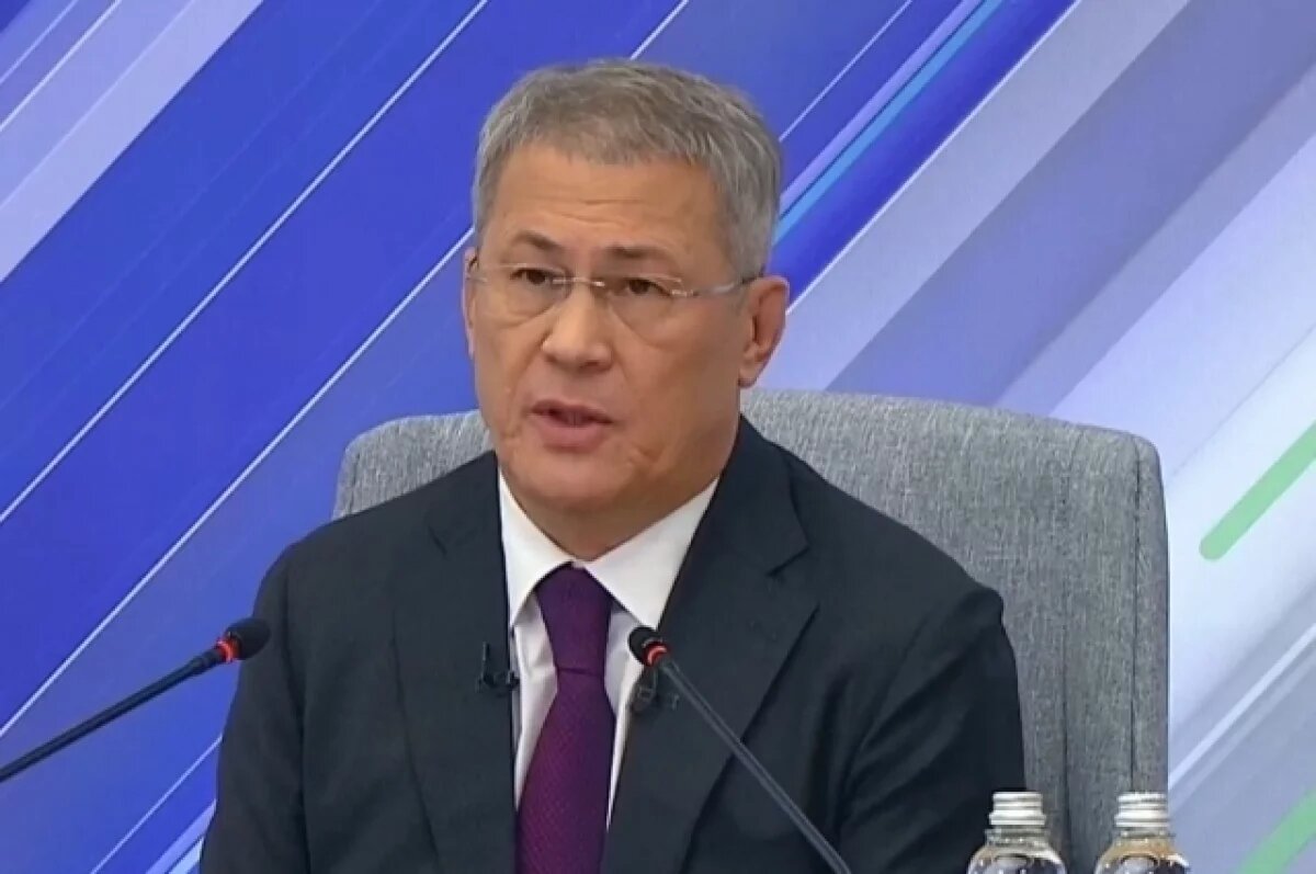    На Прямую линию с Радием Хабировым поступило более 4 тыс. вопросов