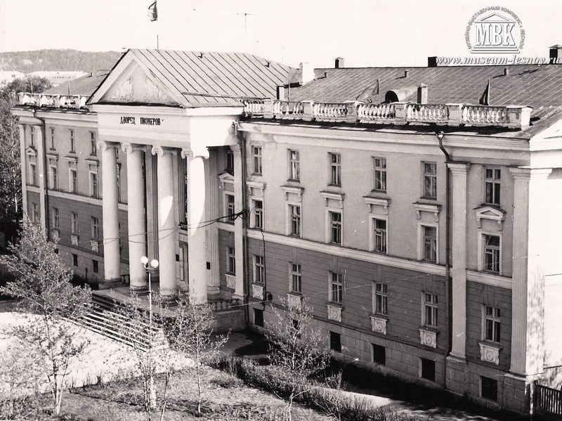 Источник фото: https://museum-lesnoy.ru/