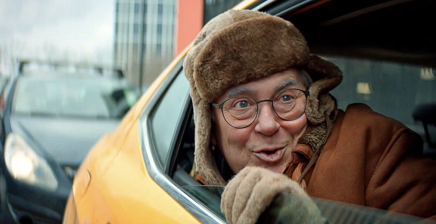 Кадр из сериала.