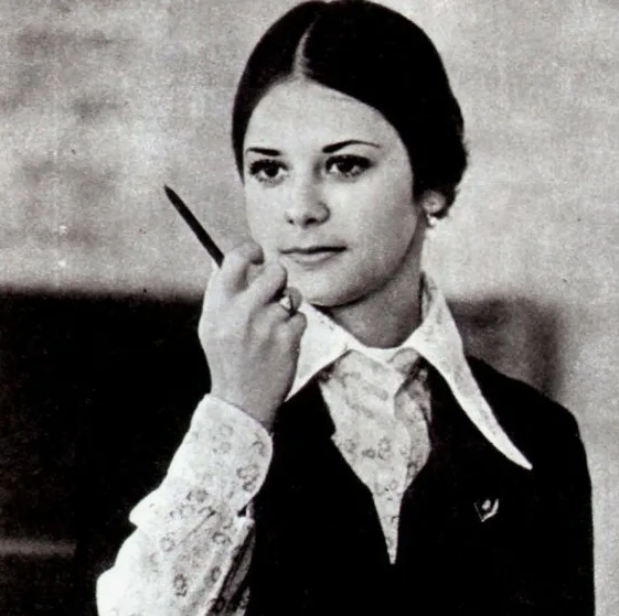 Советская учительница