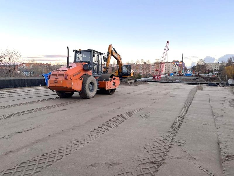    Инспекторы проверили строительство Лобановского моста в ПетрозаводскеГригорий Вертинский / ВК