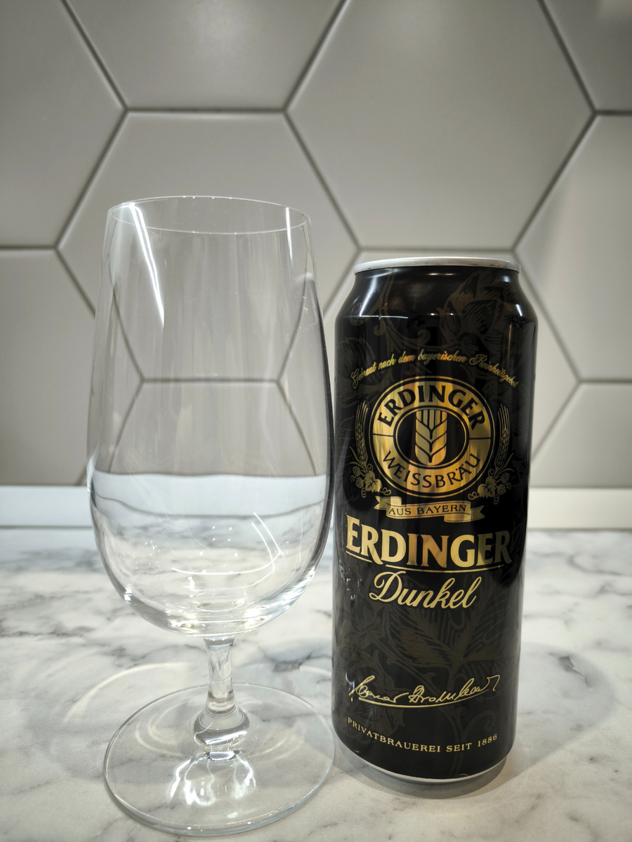 Пиво "Erdinger Dunkel" (Эрдингер Дункель) из Германии