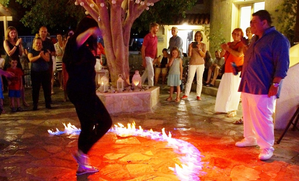 Зейбекико на Крите (Истрон, Агиос Николаос) https://clck.ru/3EuTE9