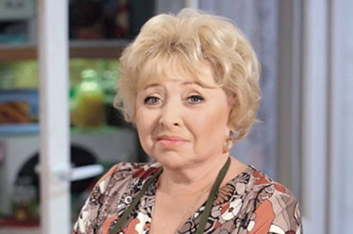    Звезда «Ворониных» Фроловцева назвала ложными сообщения о своей болезни