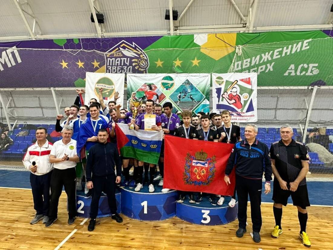    Бронза по лапте: команда из Оренбурга заняла третье место на Кубке России