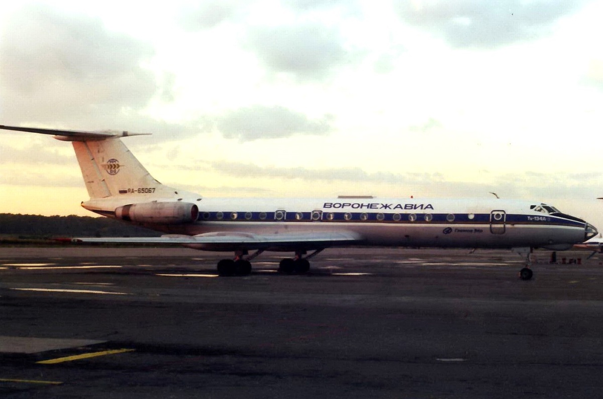 Самолет Ту-134А-3  RA-65067