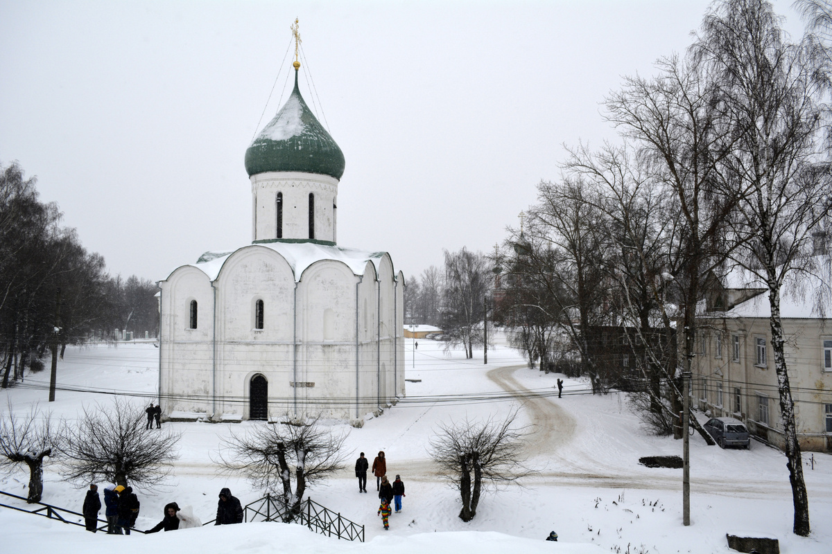 Спасо-Преображенский собор в Переславле-Залесском зимой