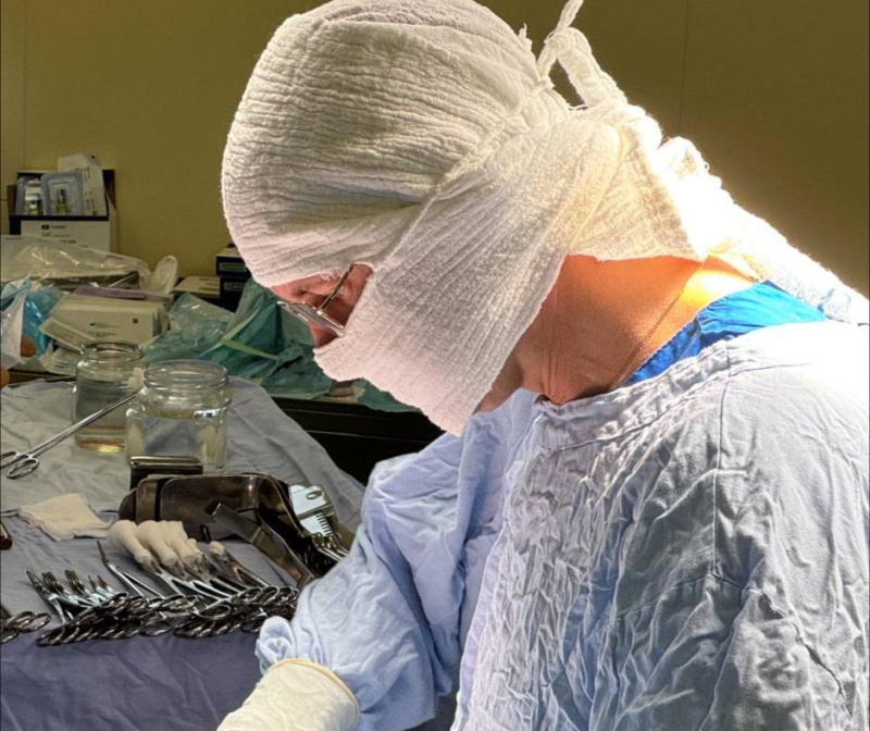    Онкологи Сургута успешно провели уникальную операцию, сохранив 70% легкого