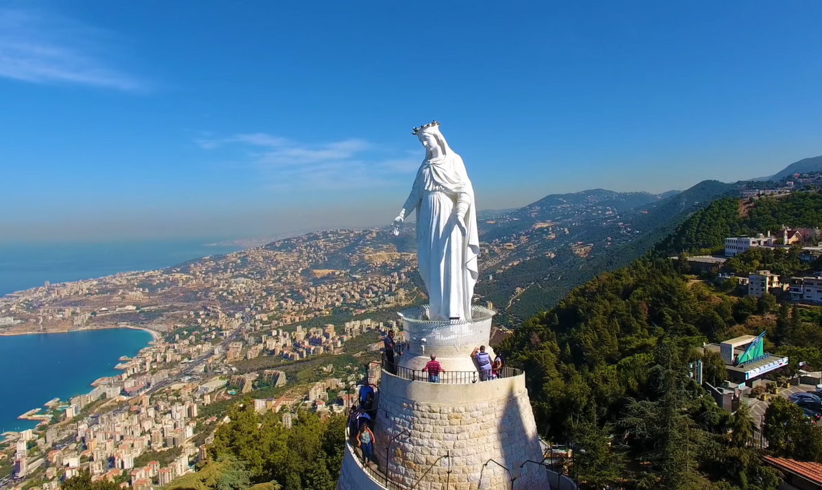    Статуя Девы Марии в Ливане Сервис иммиграции