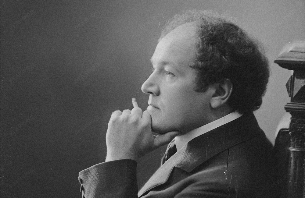 Портрет российского композитора и пианиста Н.К. Метнера / Москва. 1920-1927 гг. / Фотограф: Н.И. Свищов-Паола / РГАКФФД. Арх.№ 4-35290