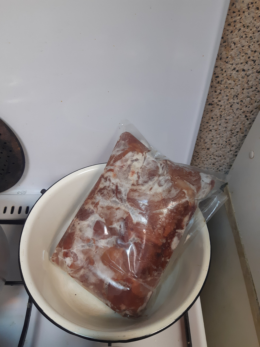 Печень форели.Первый раз беру.Сказали в муке обвалять и пожарить.