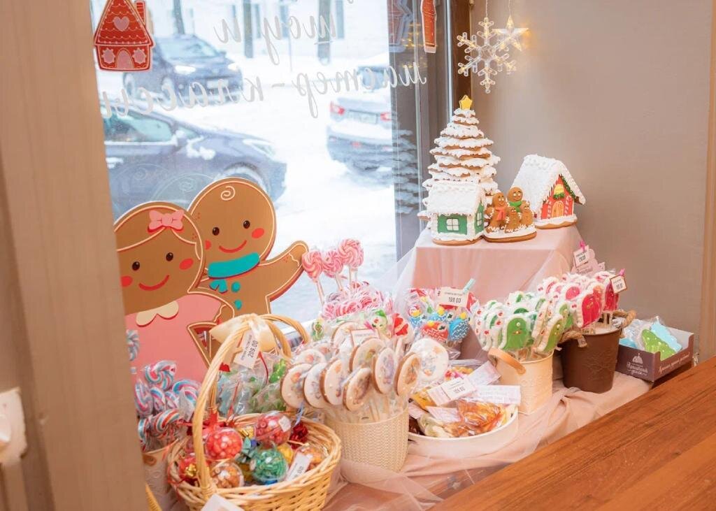 Авторское фото https://gingerbread-house.ru/blog/tpost/jl09voane1-skolko-hranyatsya-suvenirnie-pryaniki-po