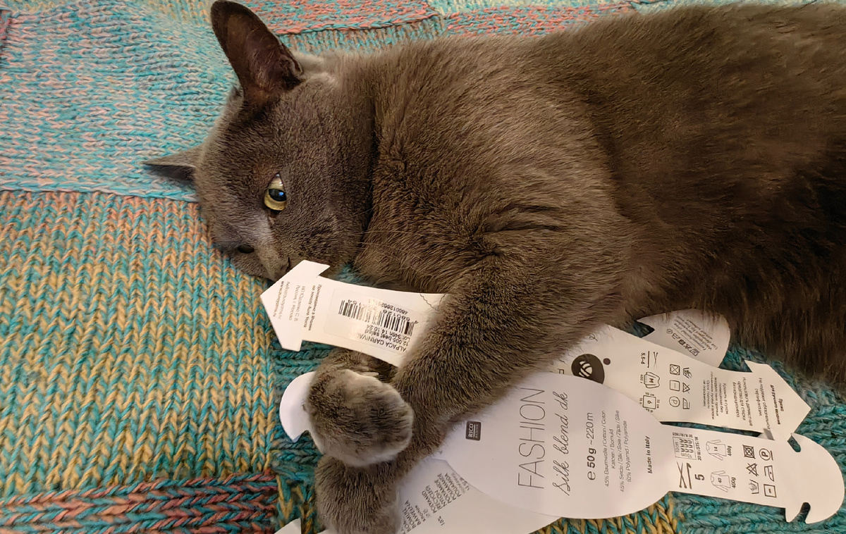 Хм....не отдает, однако!))