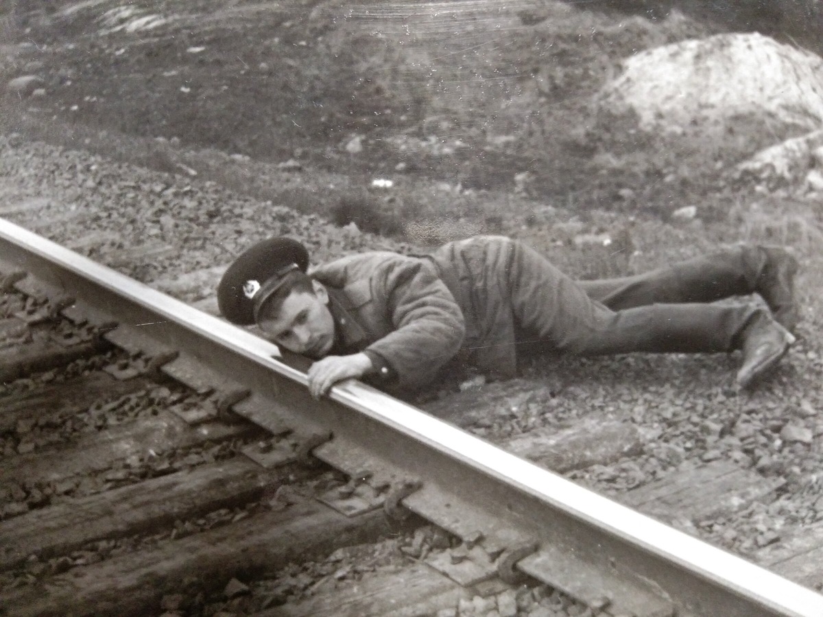 Здоровый пограничный юмор...