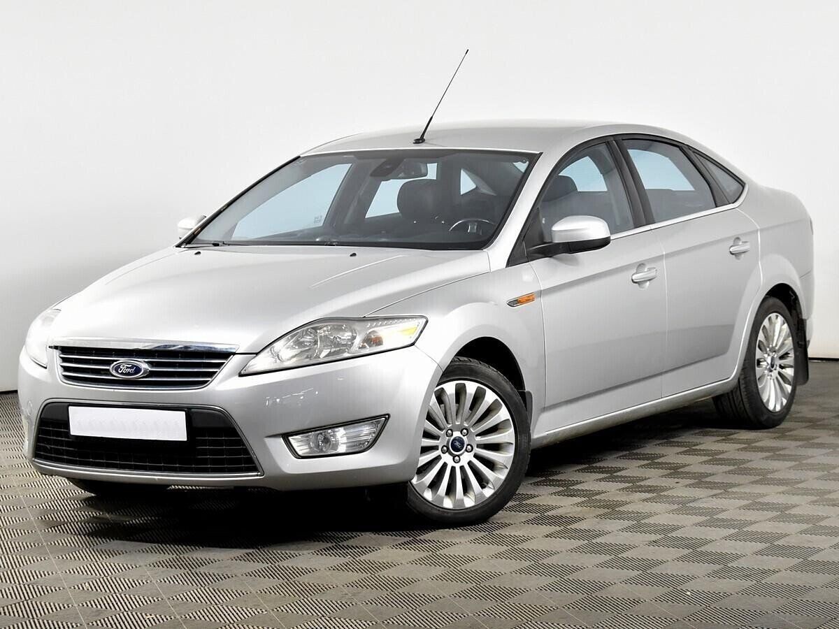 Трансмиссия- 5-ступенчатая механическая трансмиссия.         - 6-ступенчатая автоматическая трансмиссия.