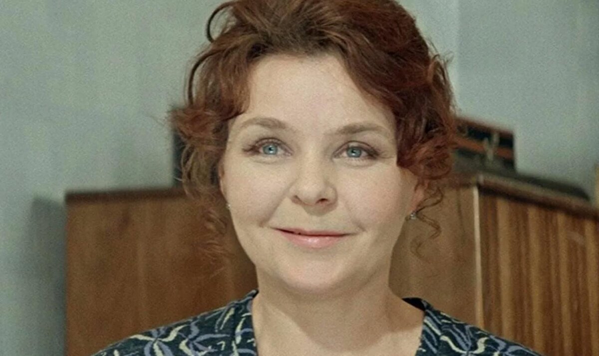 Нина Ургант