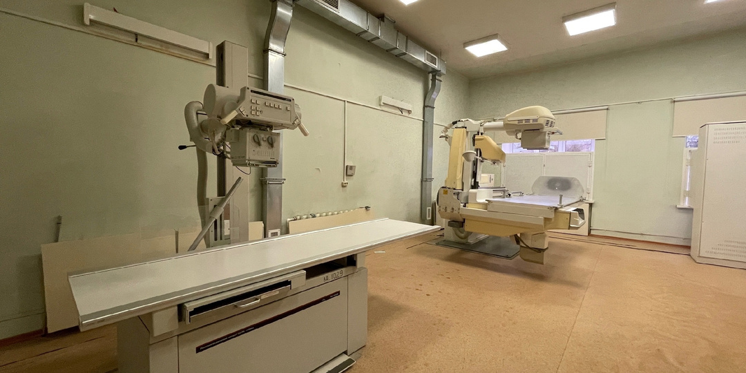 Заброшенная больница с оборудованием на миллионы