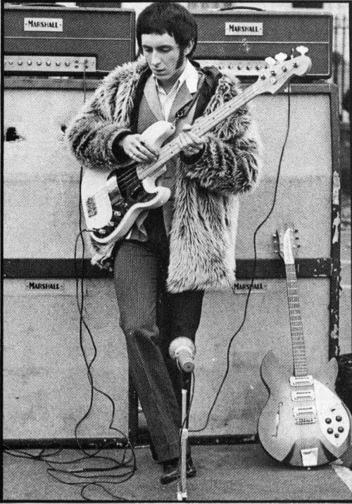 Джон Энтвистл