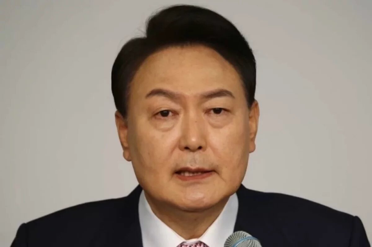    Президенту Южной Кореи грозит импичмент и после отмены военного положения