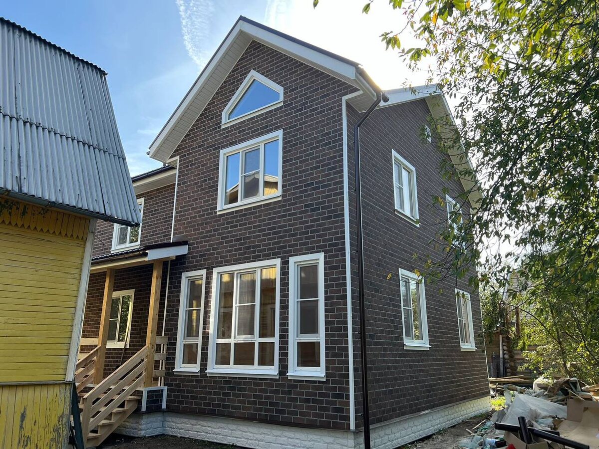 Построенный каркасный дом "Вельможа" 9х9,5