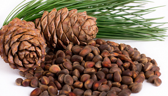 Традиционно для красоты. Из открытых источников.