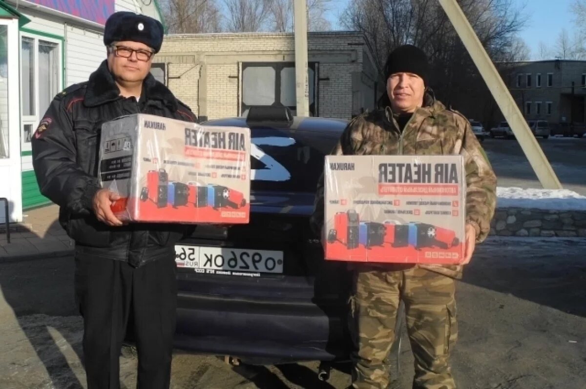    Оренбургские полицейские передали бойцам СВО гуманитарную помощь