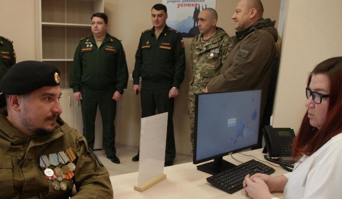     Военно-социальный центр. Источник: pravmin.gov74.ru Автор фото: Марина Власова